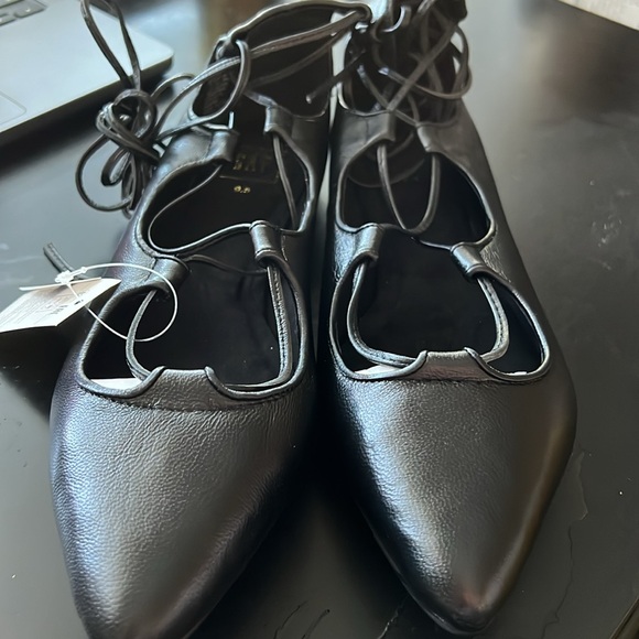 NWT GAP Lace Up Ballet Flats Size 9.5 - Picture 9 of 10